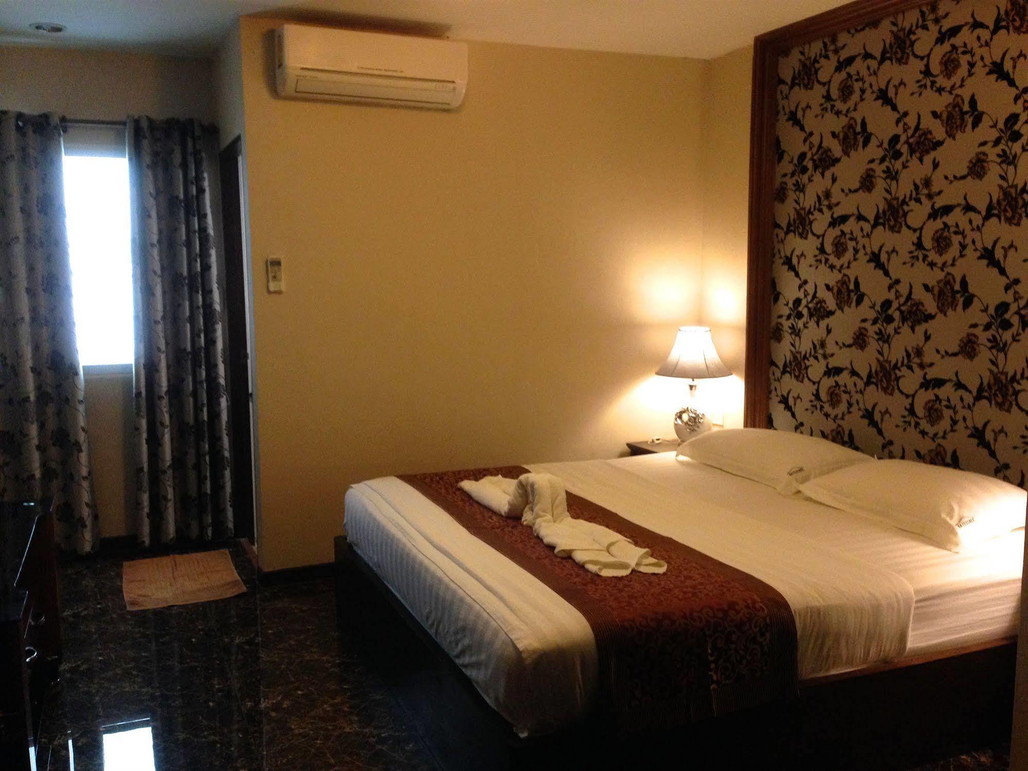 Hotel Katesiree House Pattaya Exterior foto
